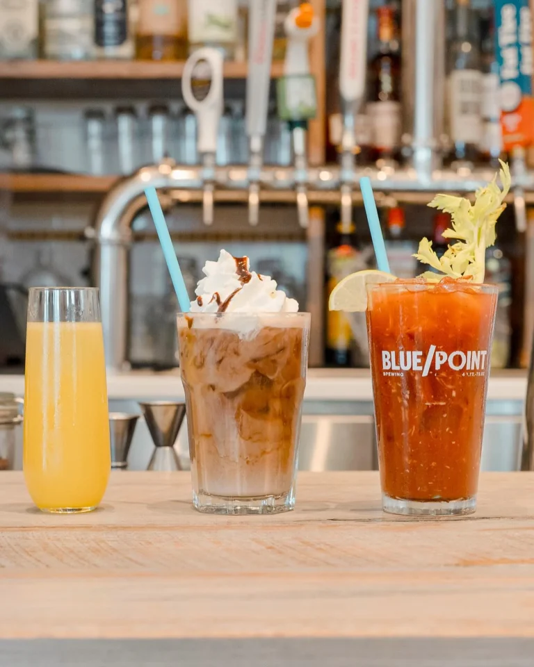 pick a drink - 3 drinks on the bar